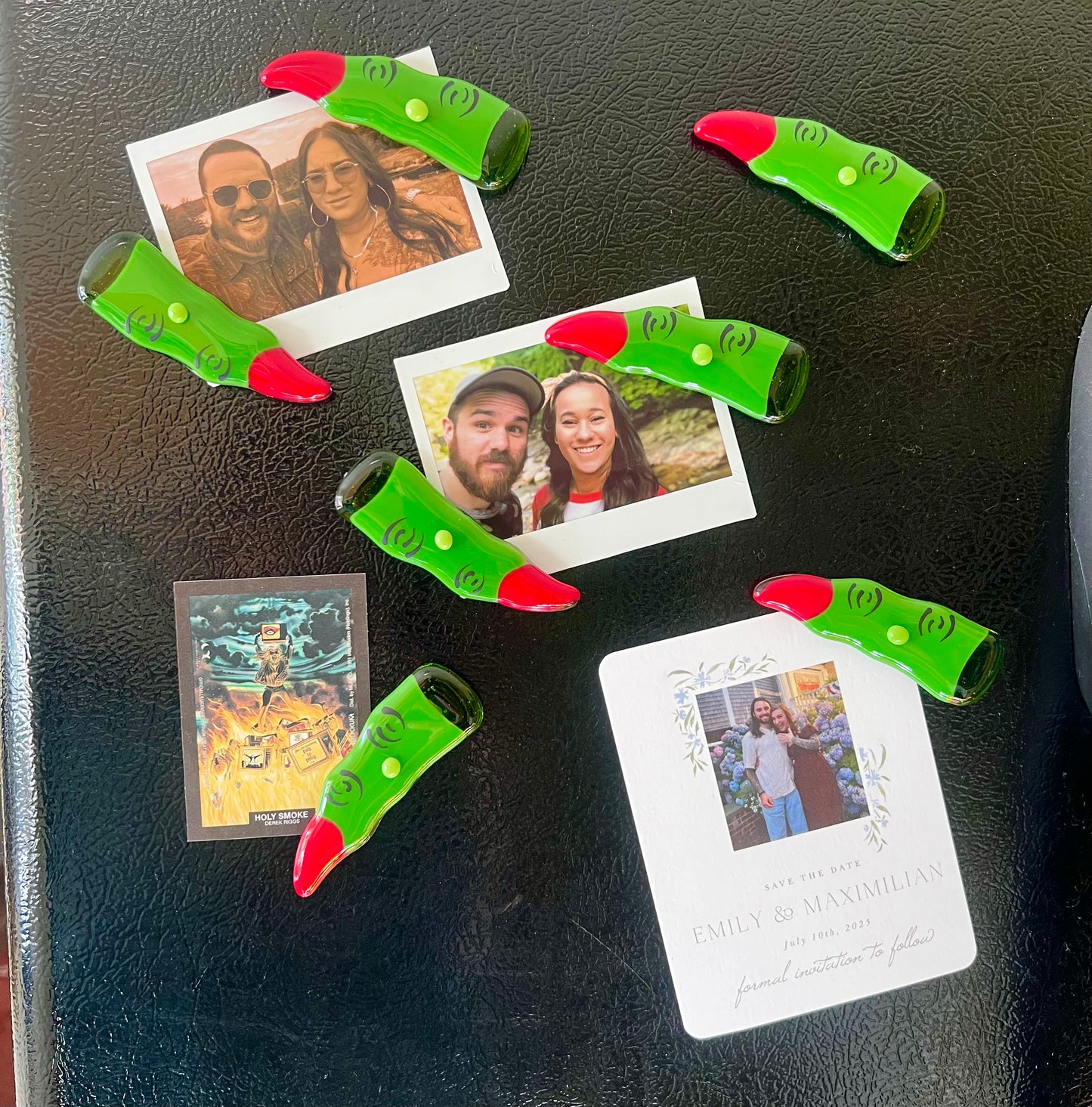 Witch finger magnet