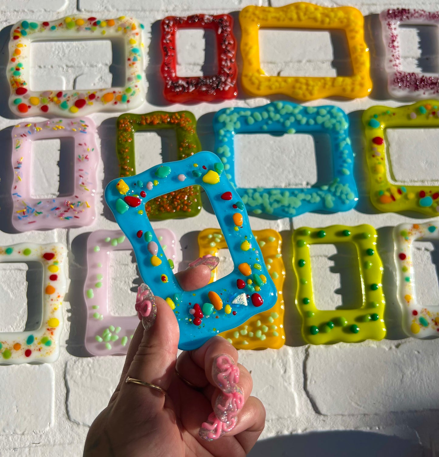frame magnets