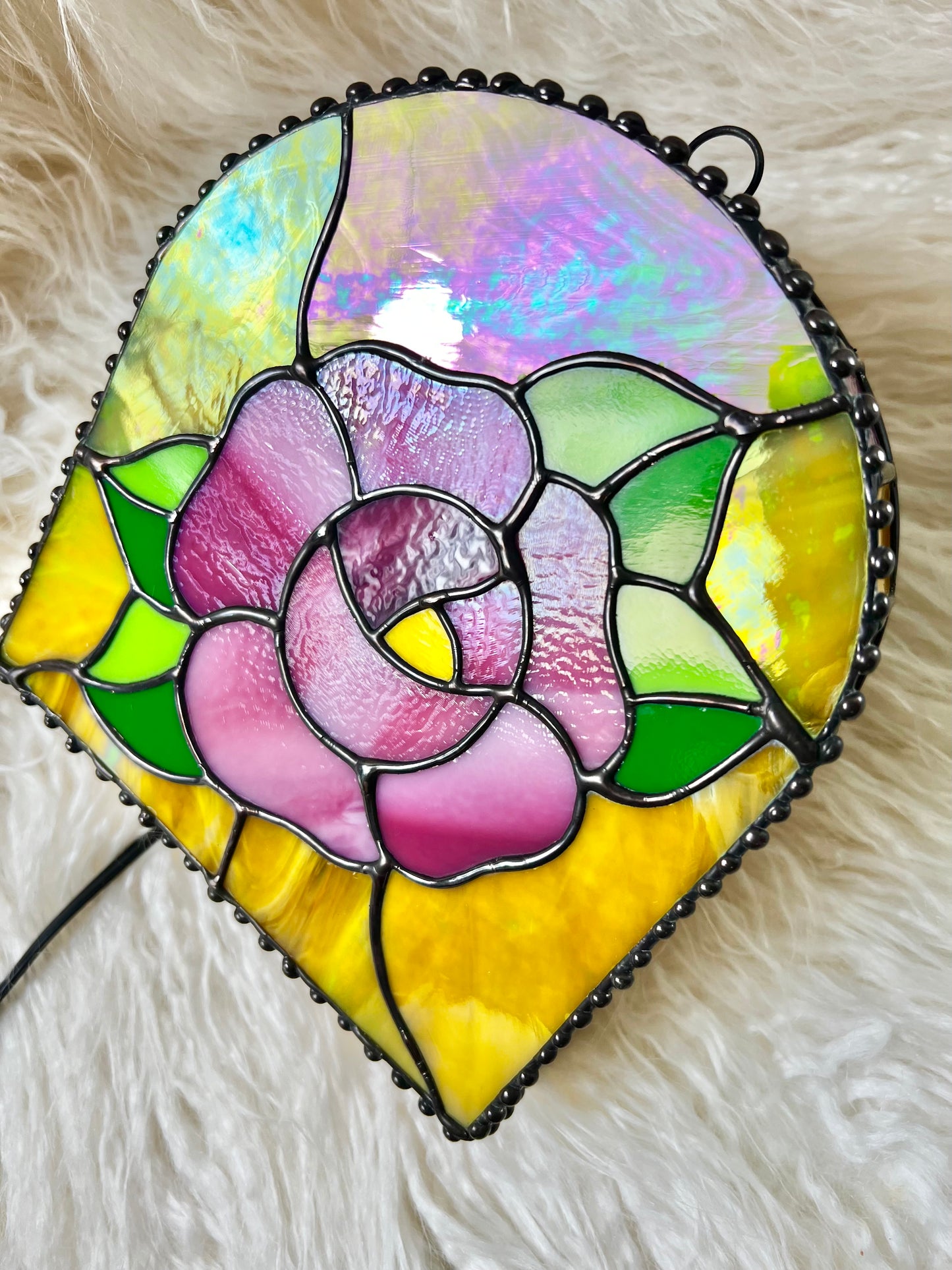 Flower wall lamp