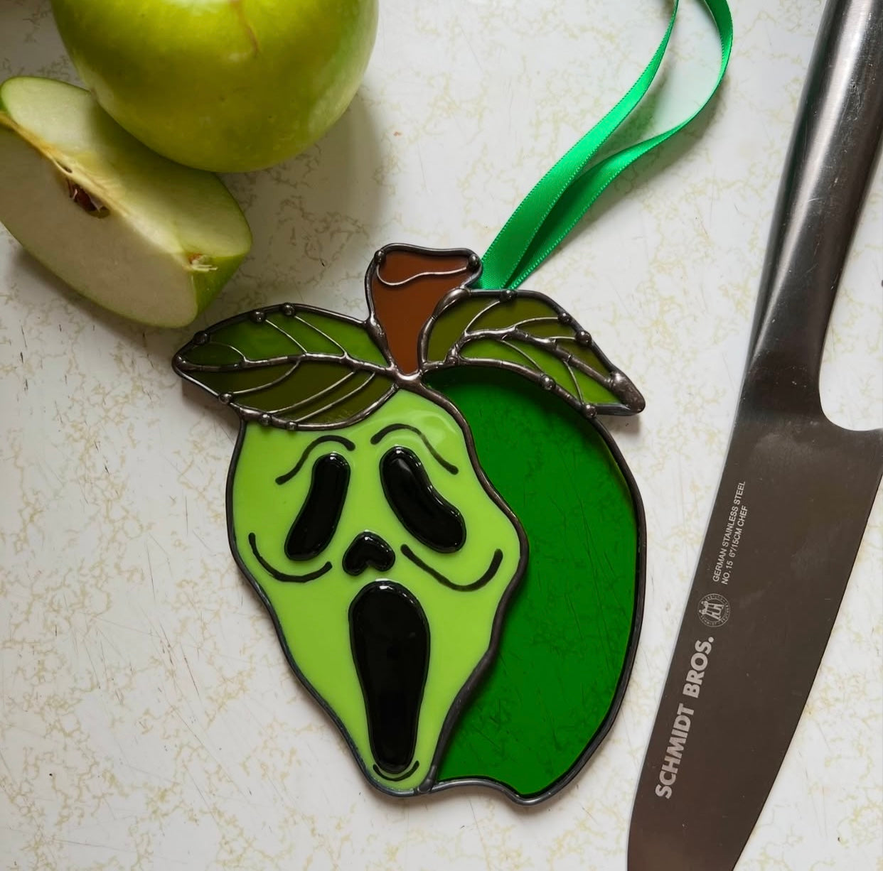 Scream apple