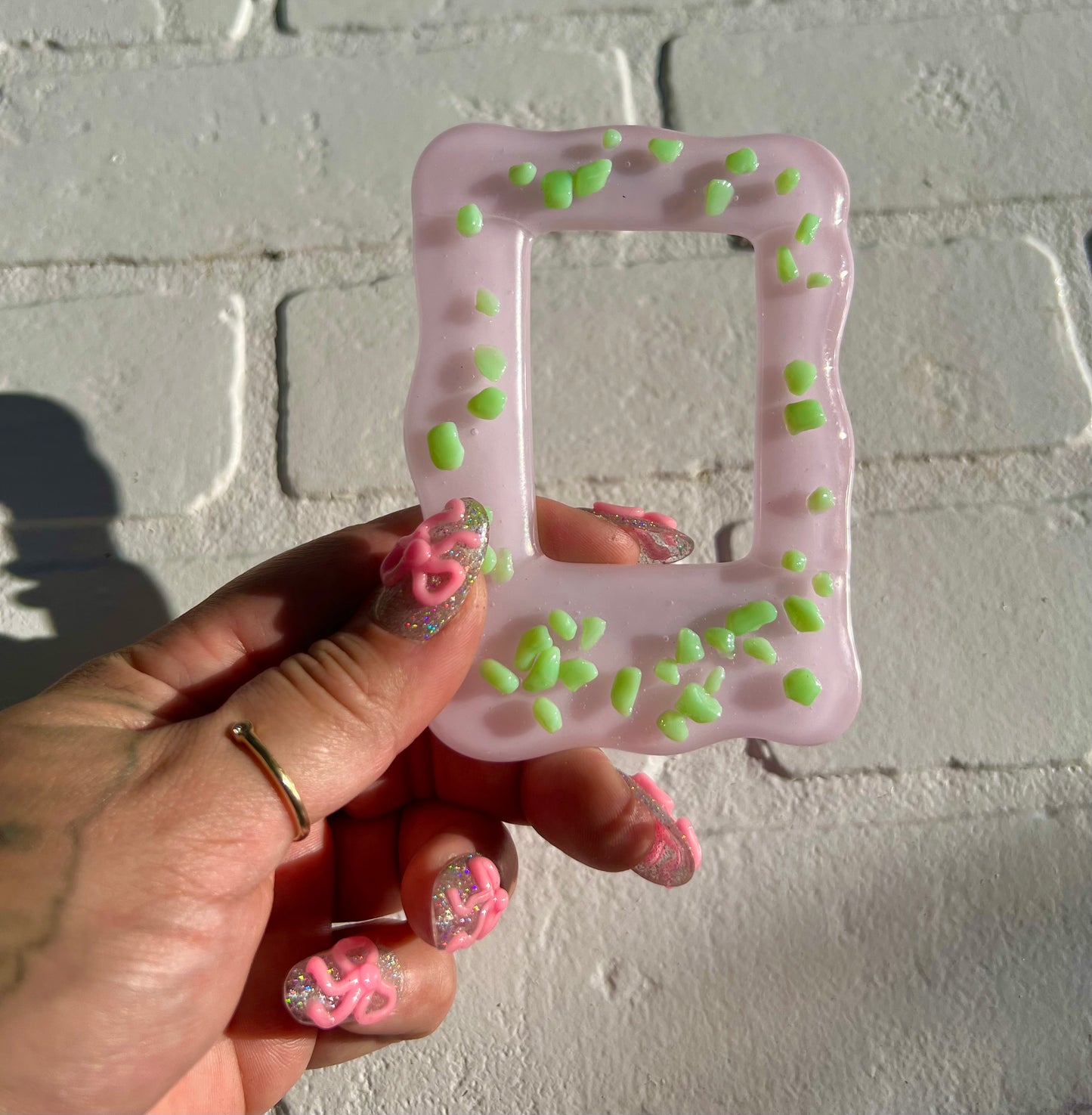 frame magnets