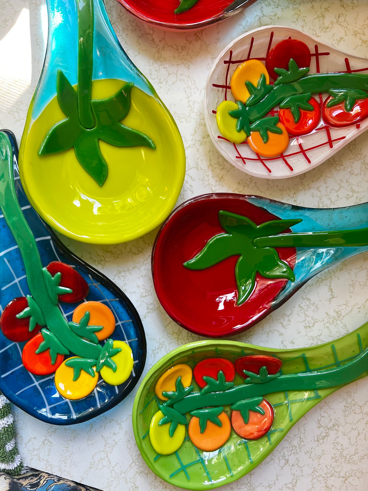 Tomato Spoon rest