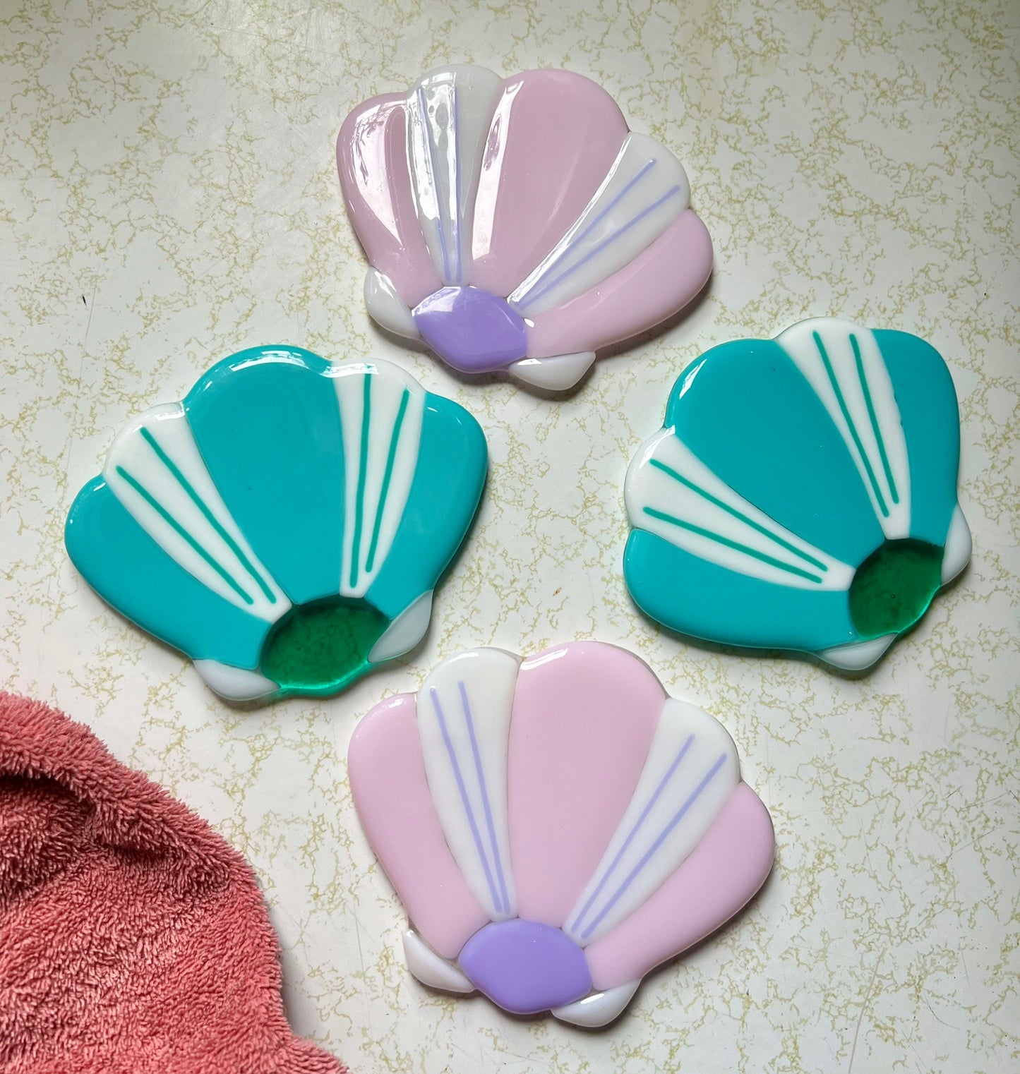Shell coaster set