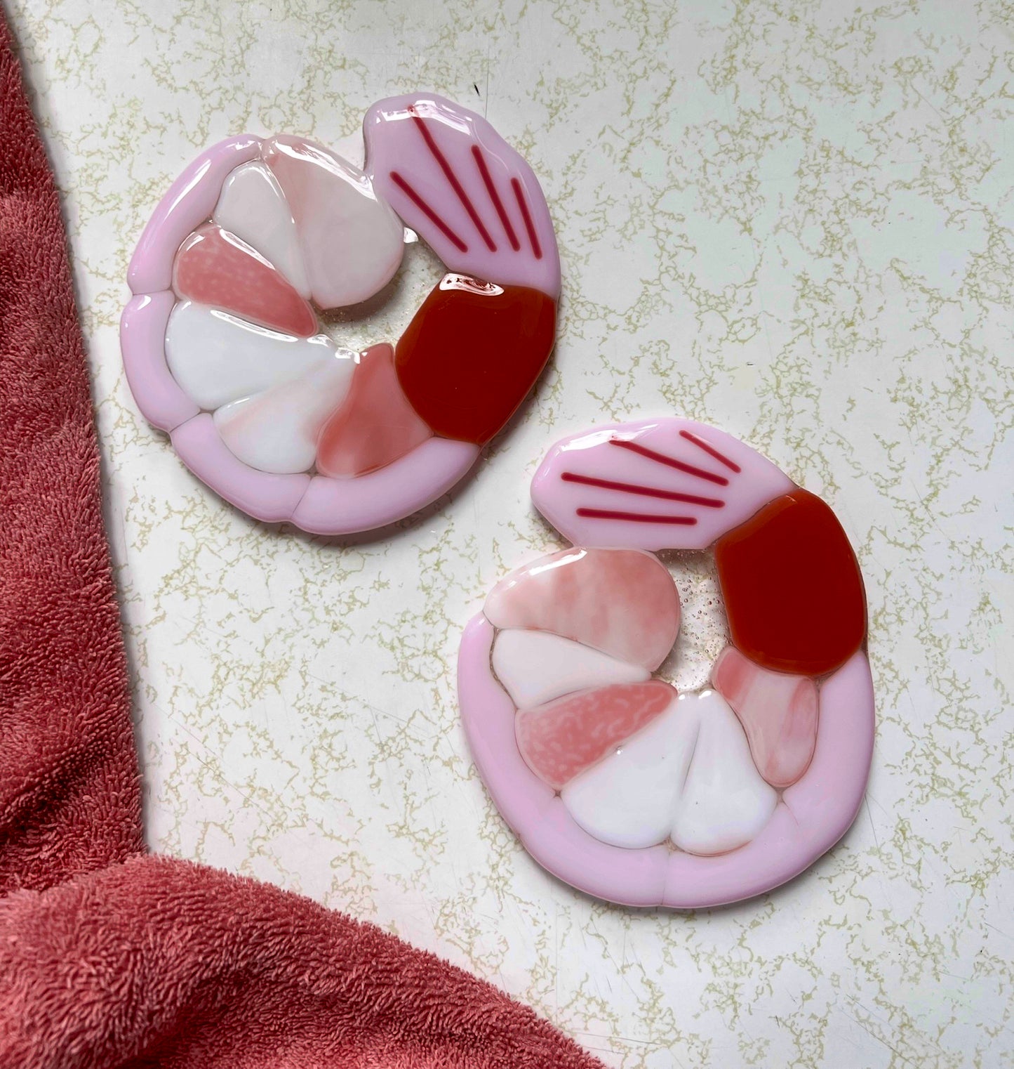 Shrimp coaster set