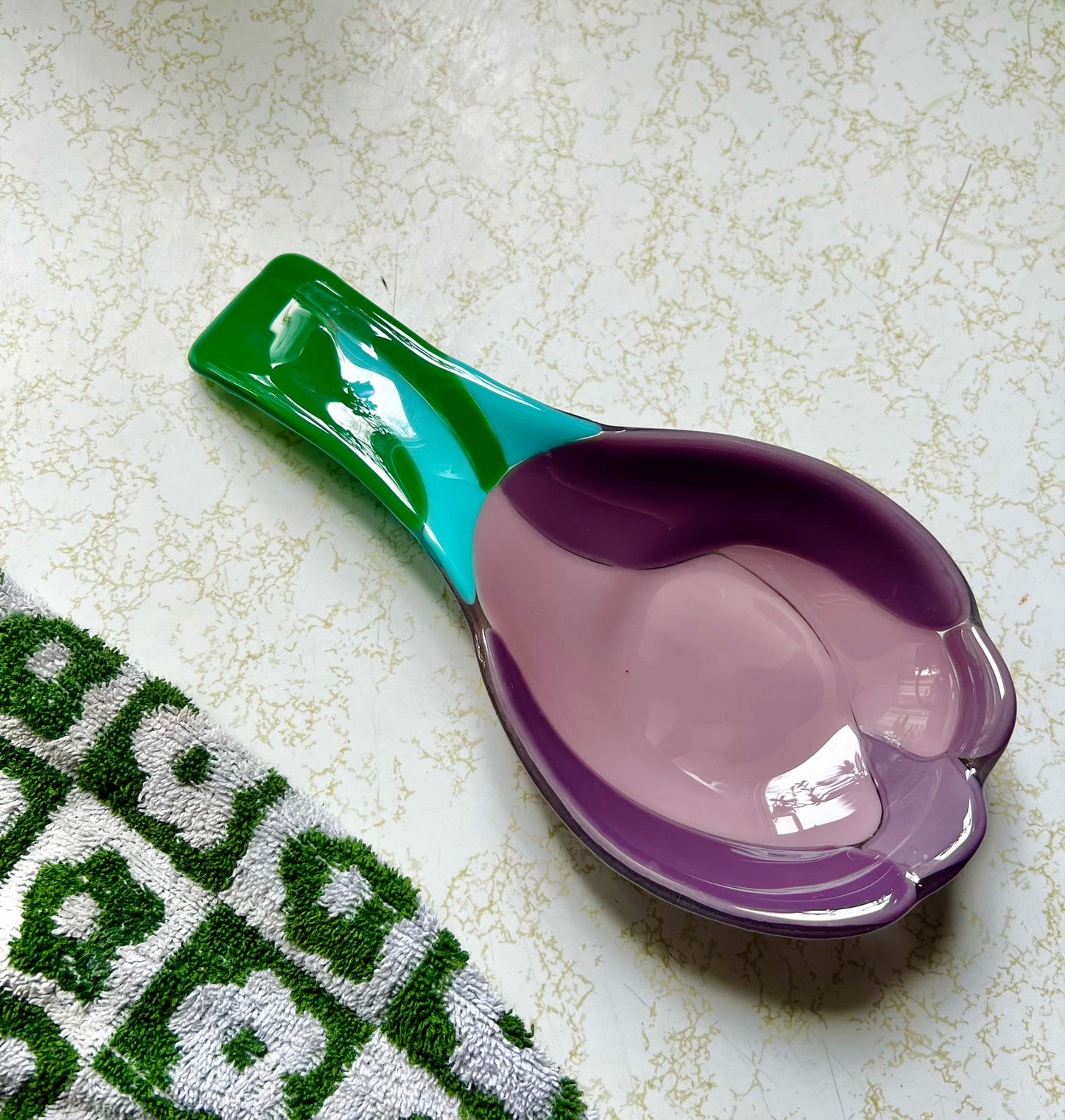 Tulip spoon rest