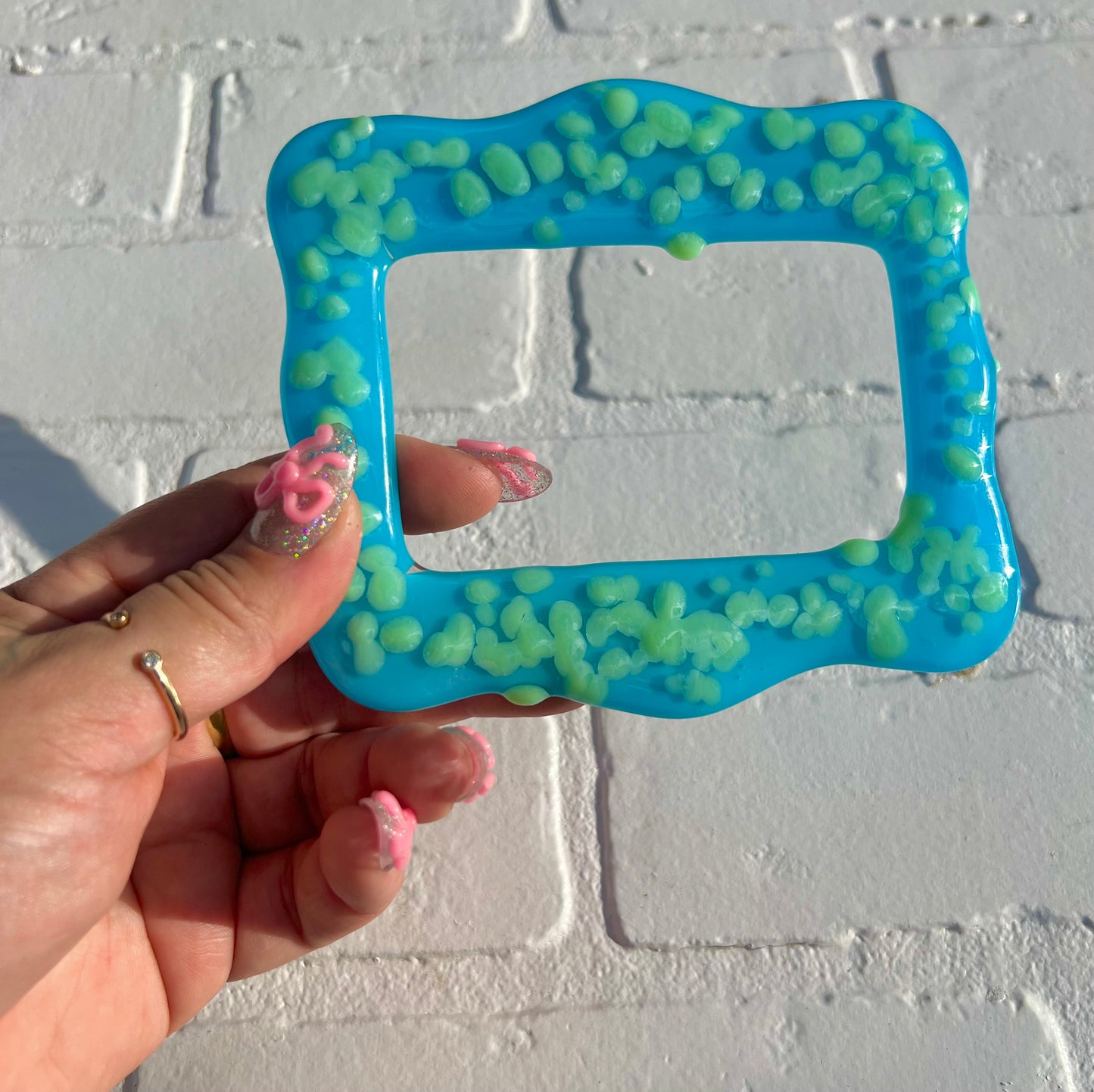 frame magnets