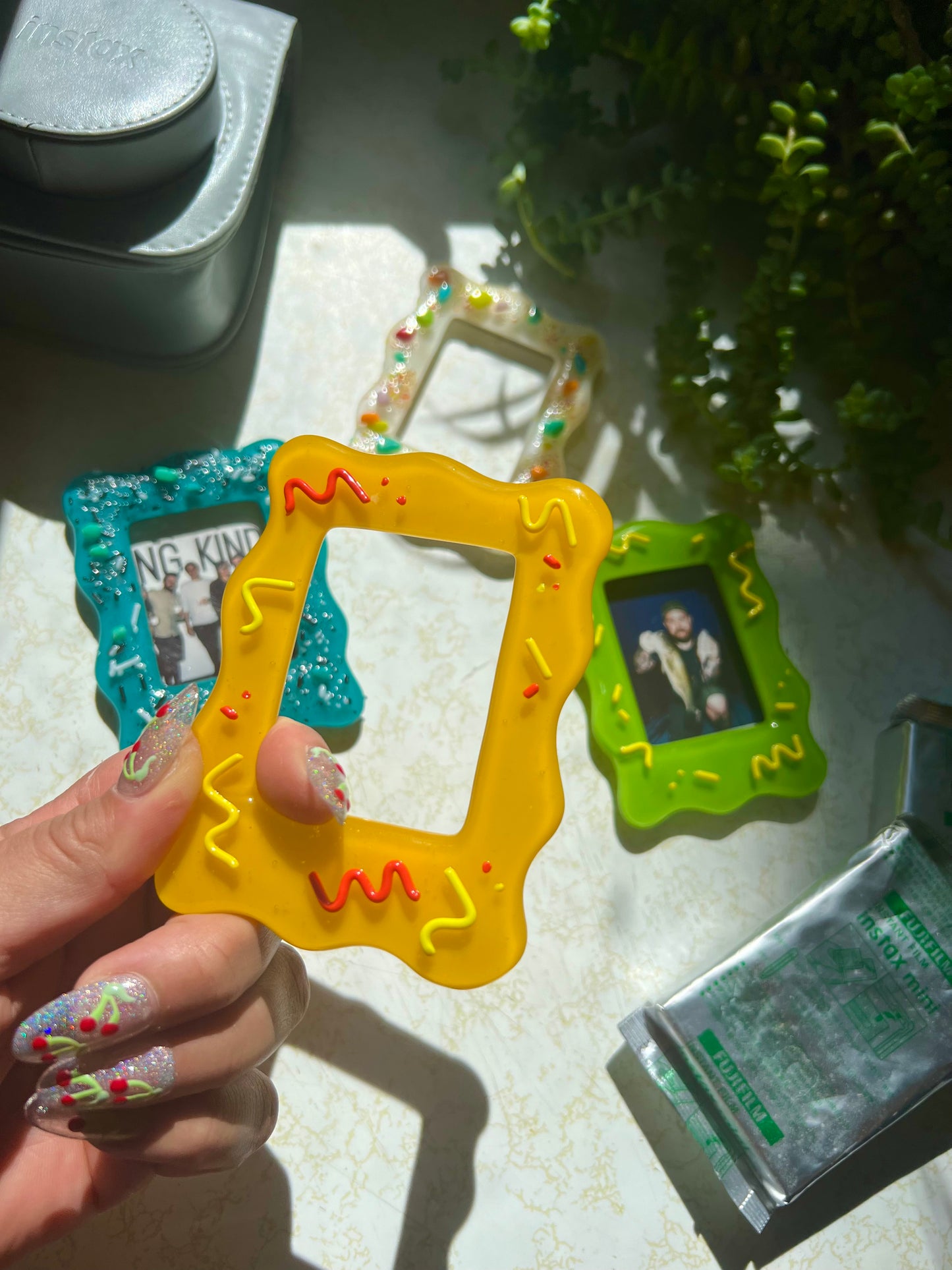 frame magnets