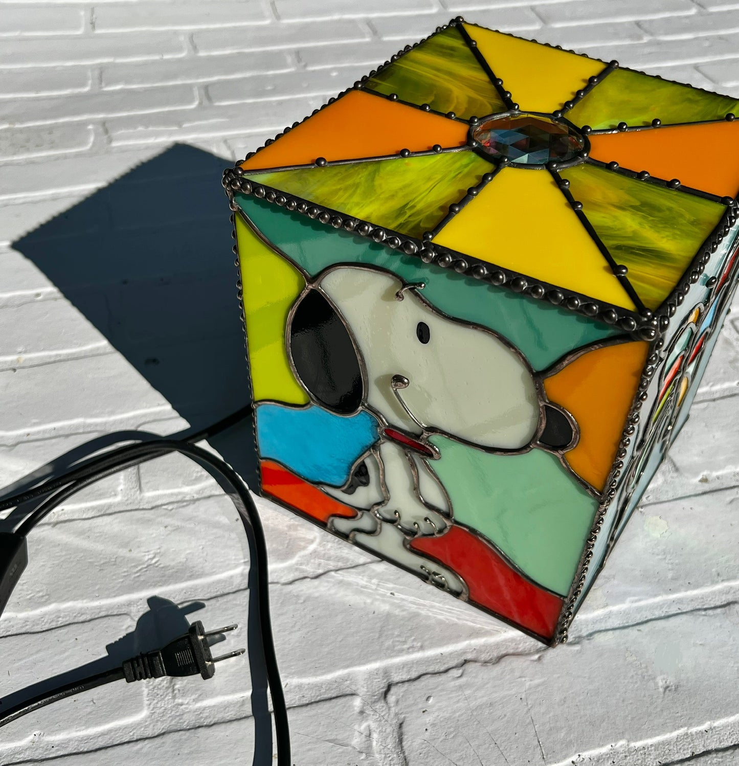 Snoopy & the butterflies lamp