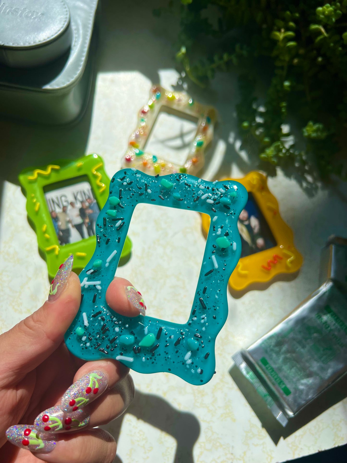 frame magnets