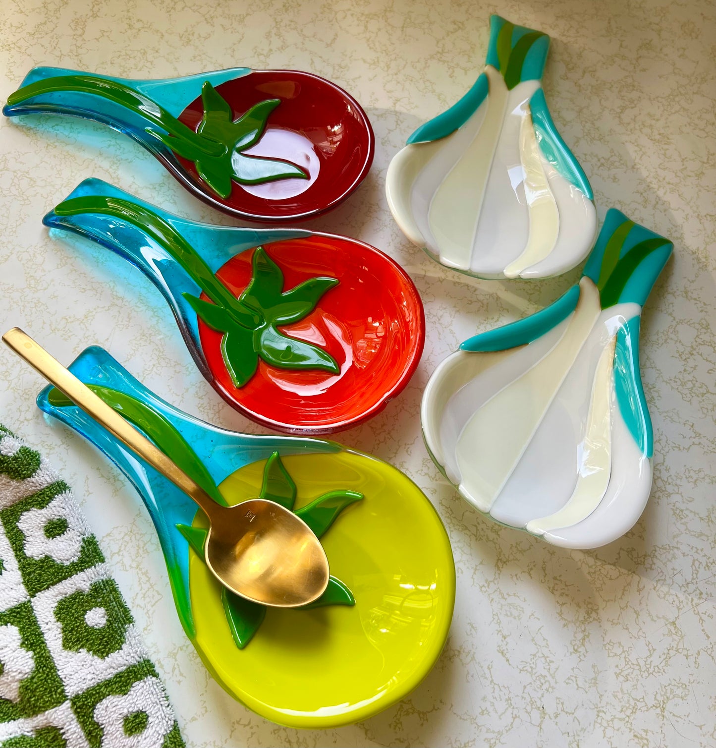 Tomato Spoon rest
