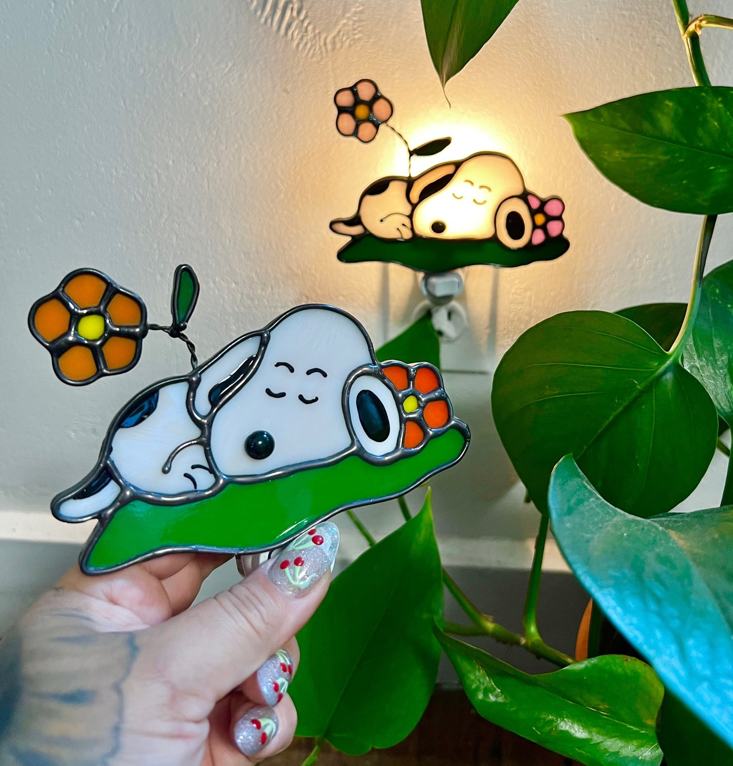 Sleepy snoopy nightlight