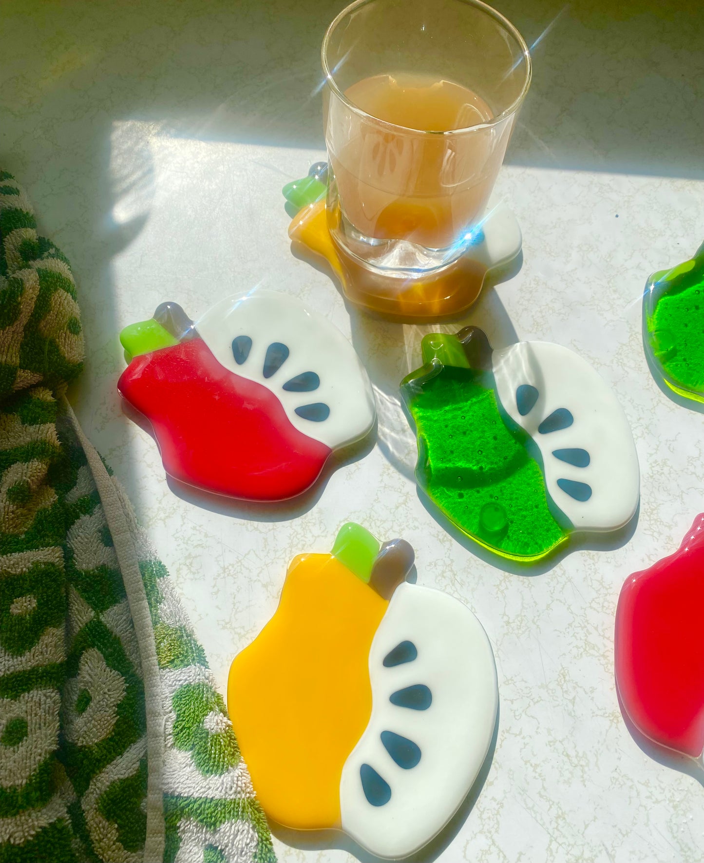 Apple coaster set