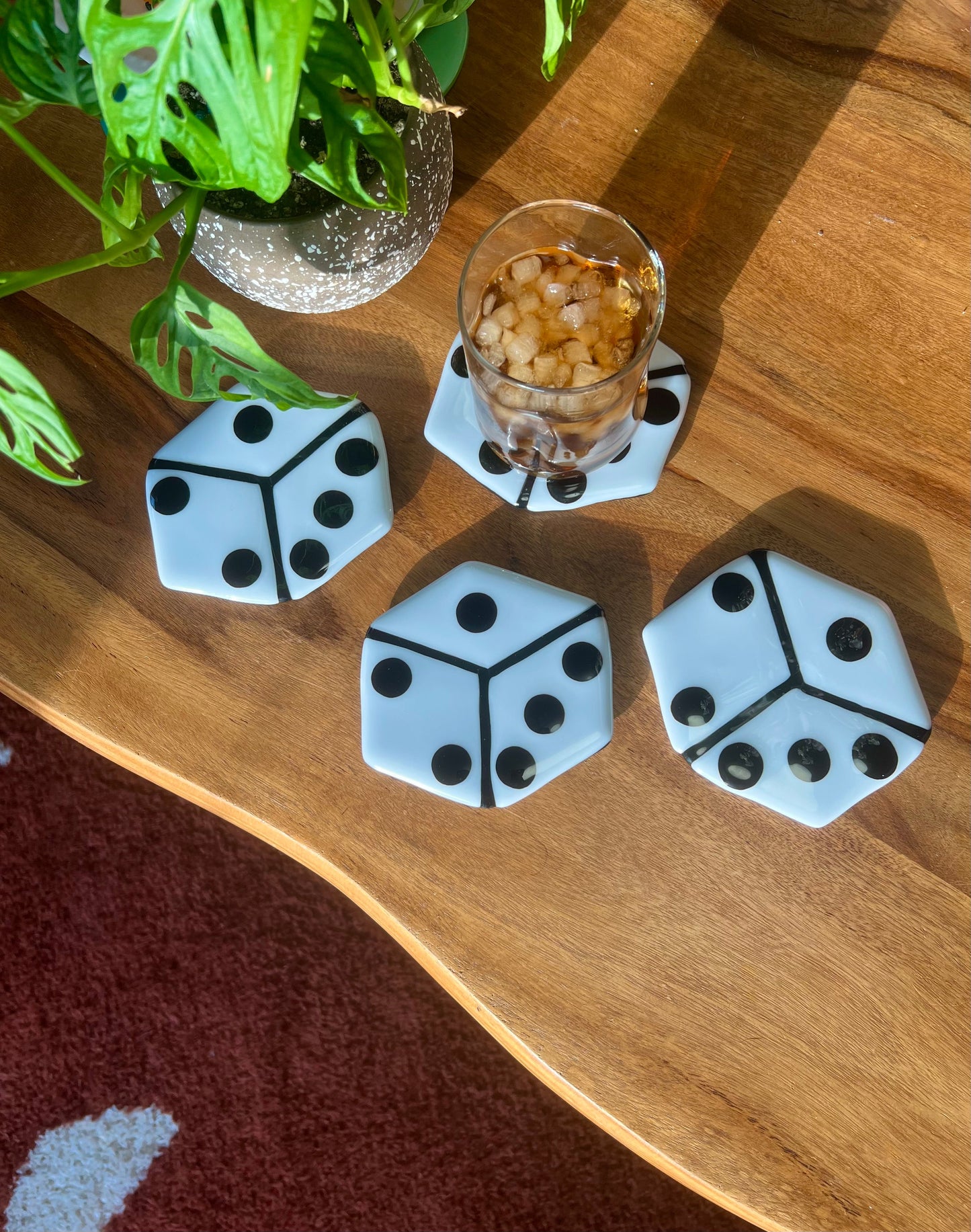 Dice coaster set