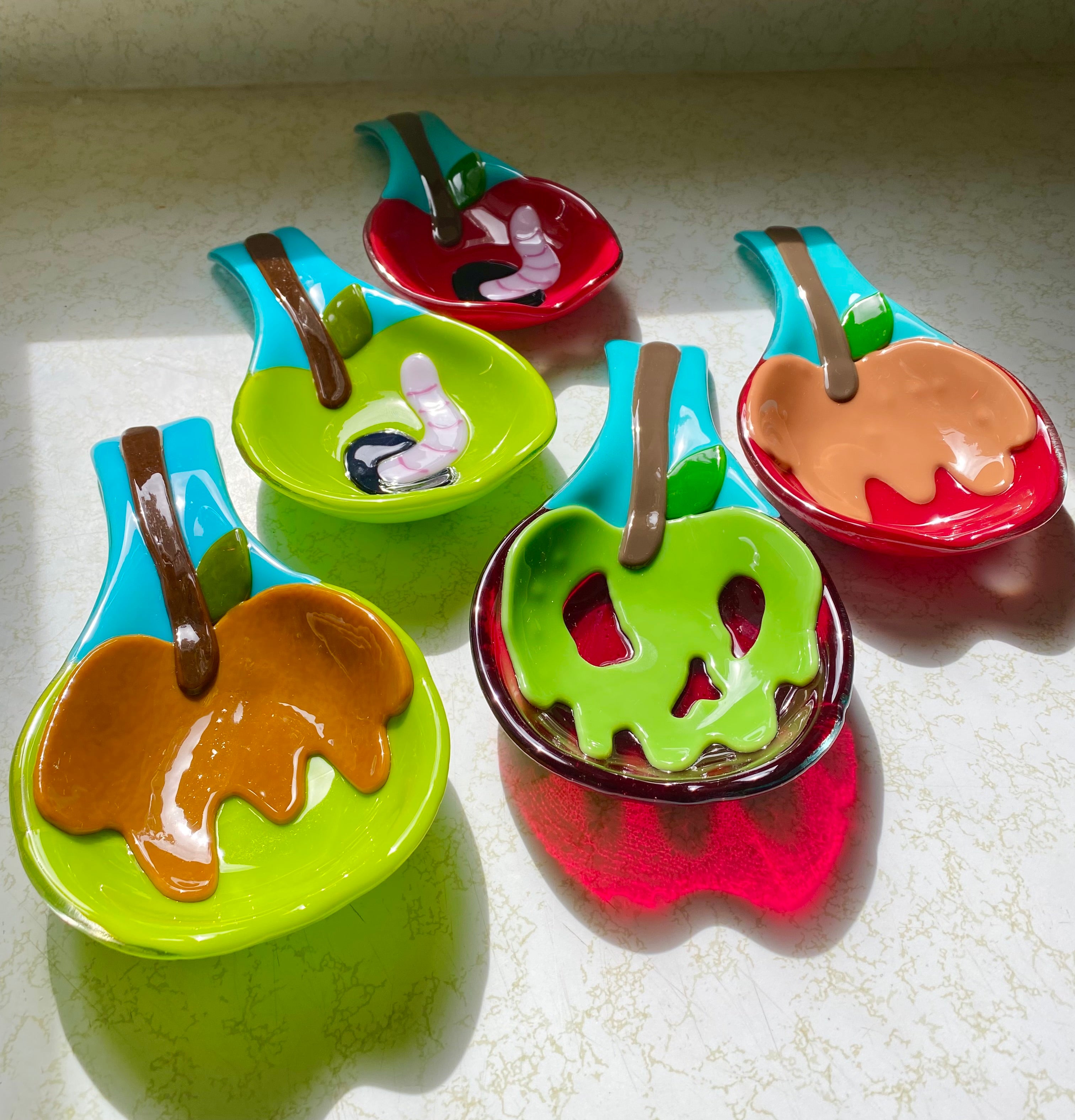 Candy apple Spoon rest