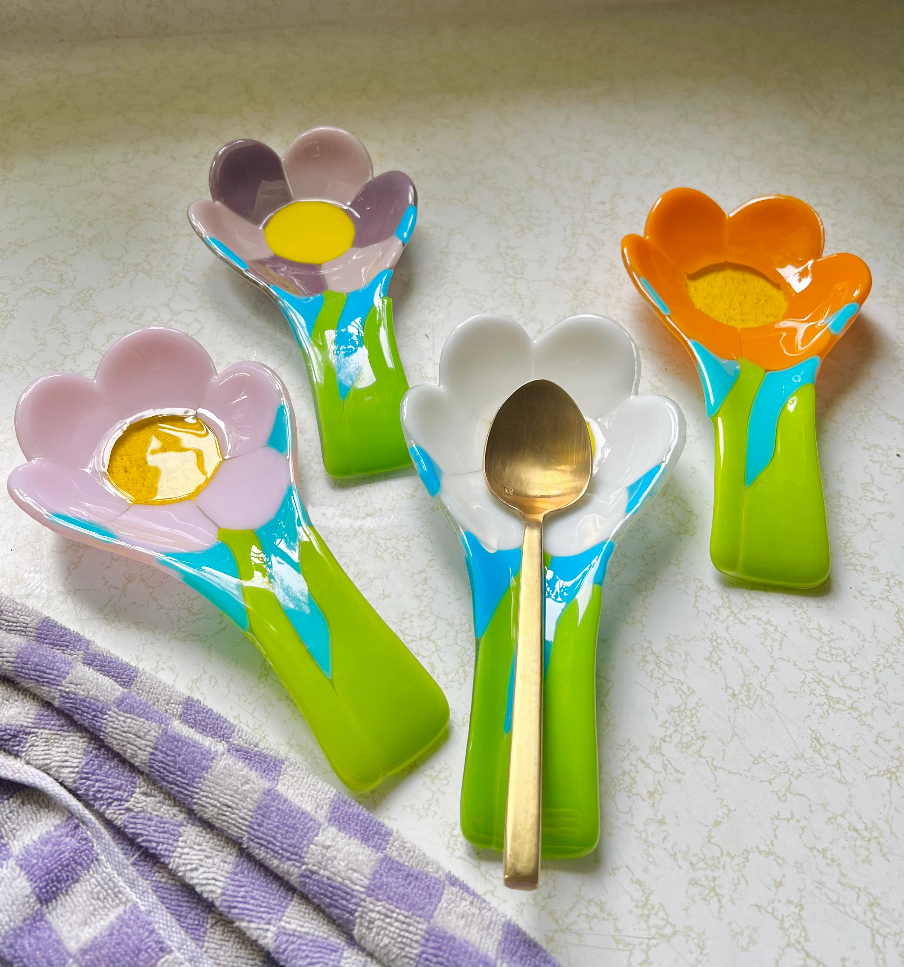 Daisey spoon rest