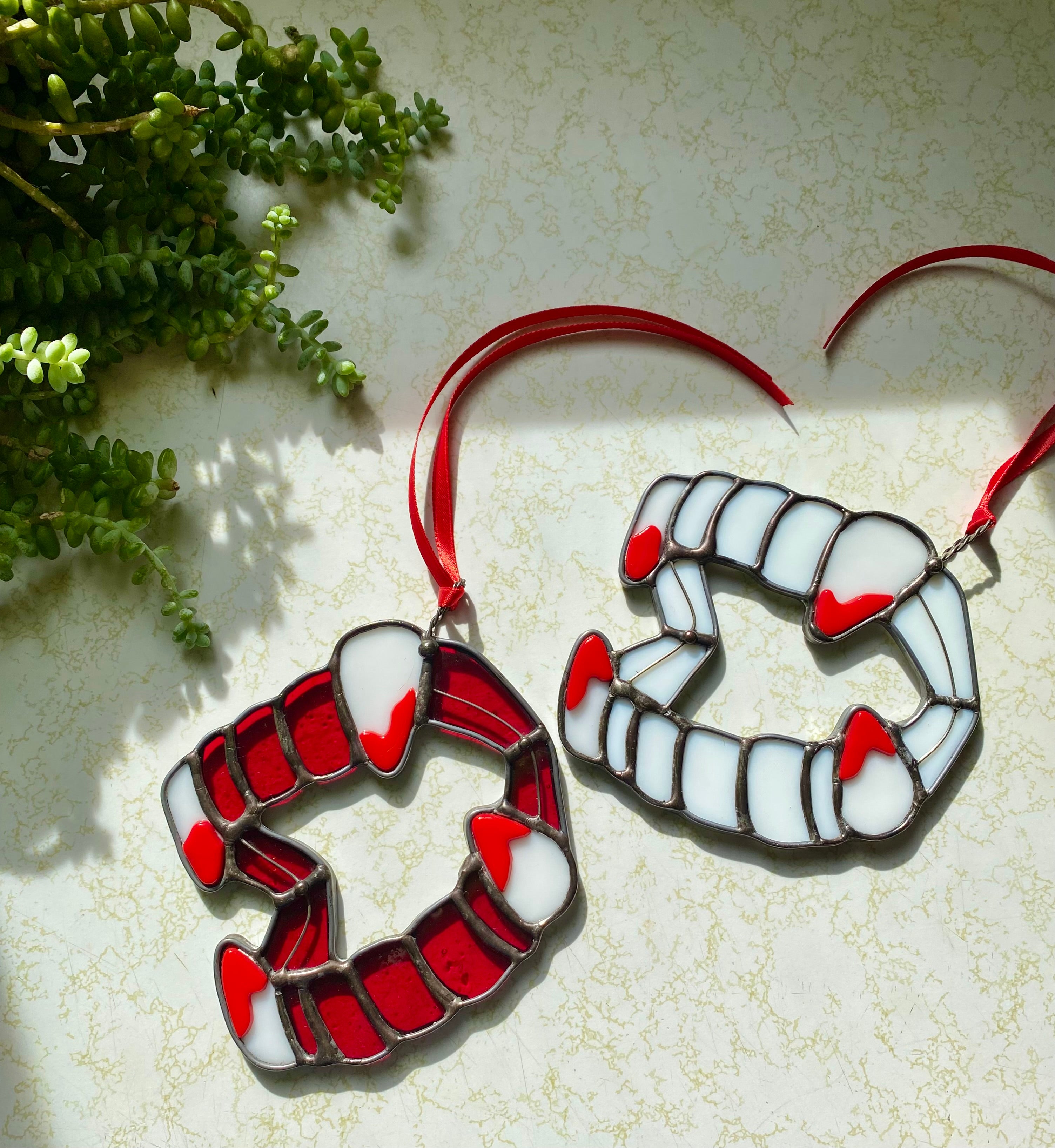 She’s a 10 but she bites