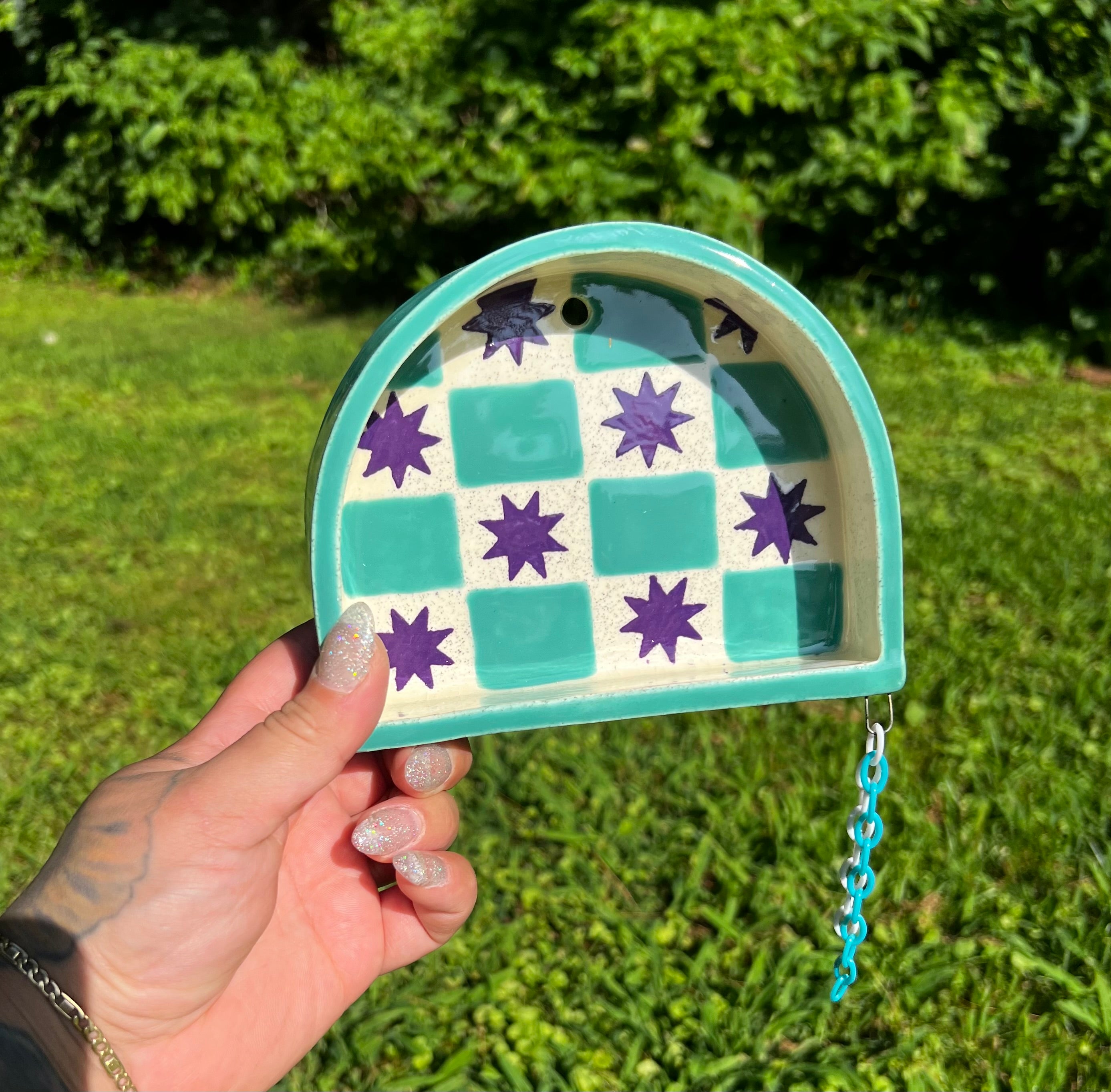 Ceramic trinket shelf